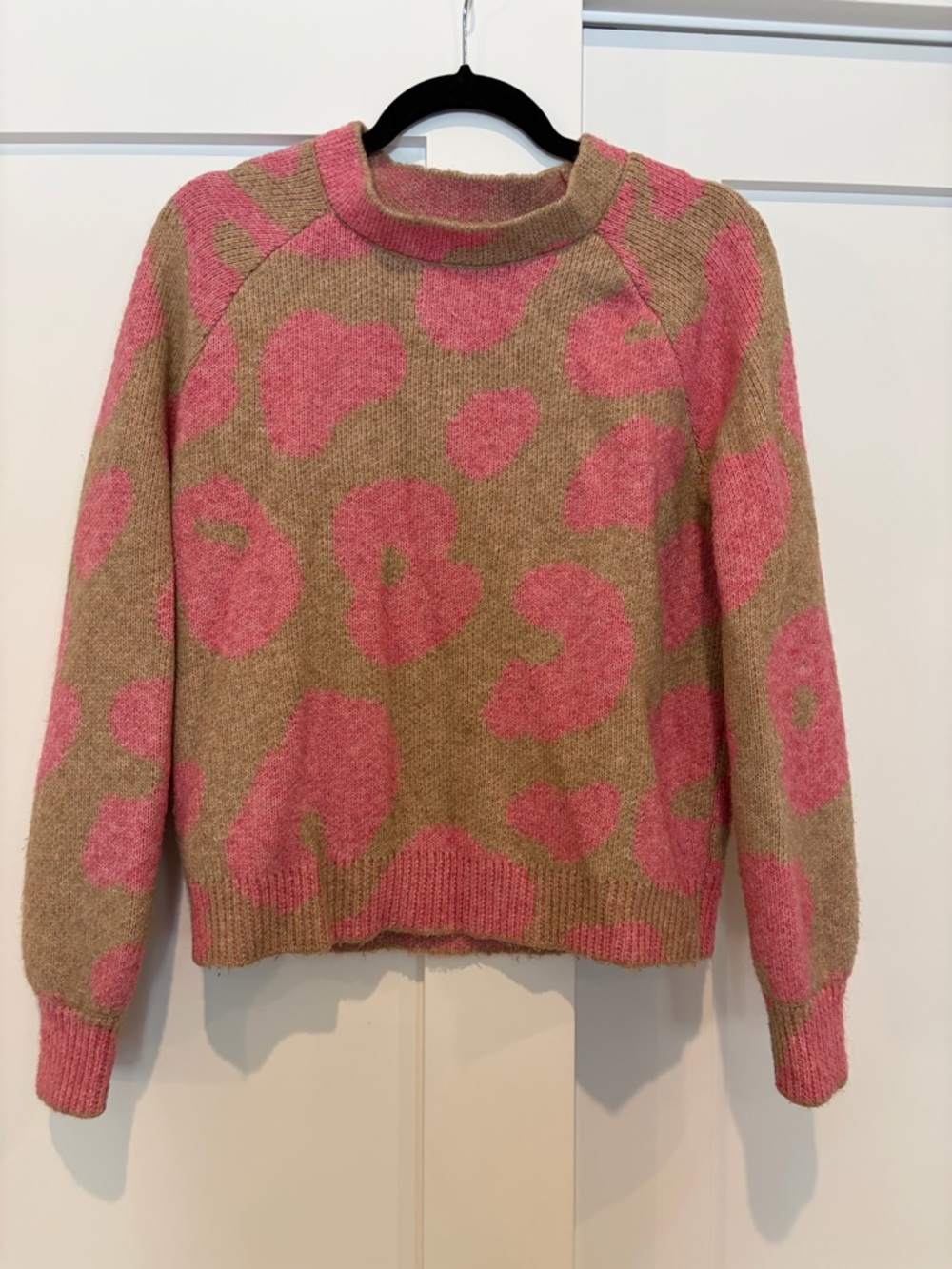 Lou & Grey Pink and Tan Abstract Spot Crewneck Sweater